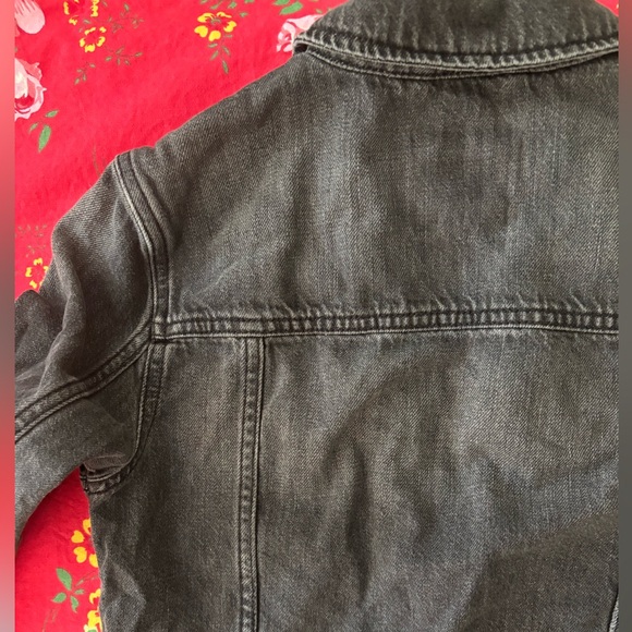 GAP KIDS Charcoal Denim Jacket - Picture 2 of 9